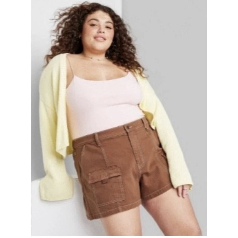 Wild Fable Mid Rise Utility Denim Shorts Brown Women’s L